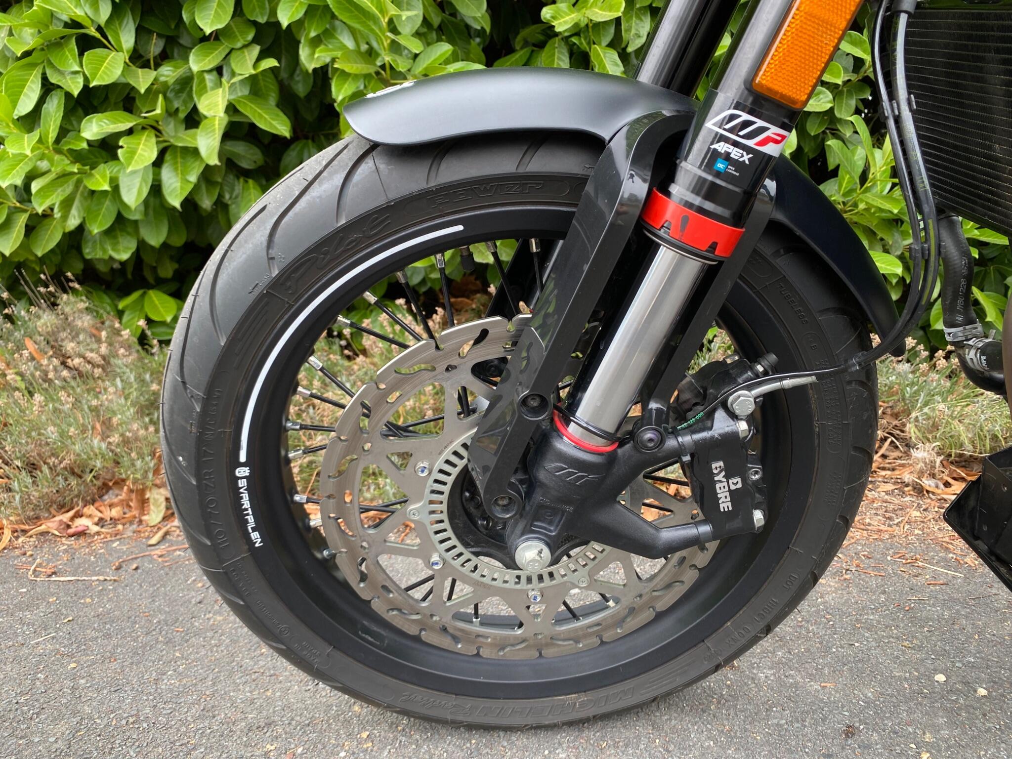 2022 72 Reg Husqvarna Svartpilen 401